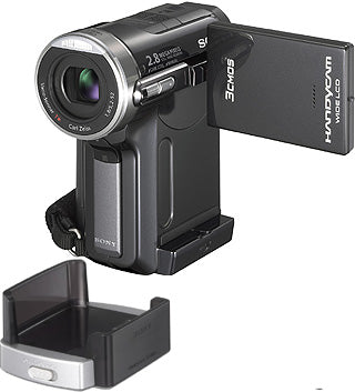 SONY DCR-PC1000E PAL 3 CCD Mini DV Camcorder