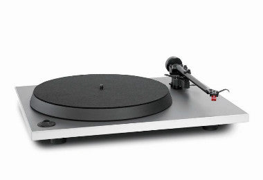 NAD C 555 Belt Drive Turntable